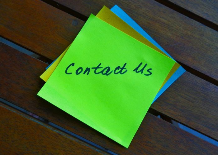 contact-us-2418235_1280